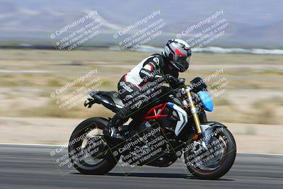 media/May-06-2024-Moto Forza (Mon) [[b33359f27d]]/3-Beginner/Session 2 Turn 11 Exit Pans/